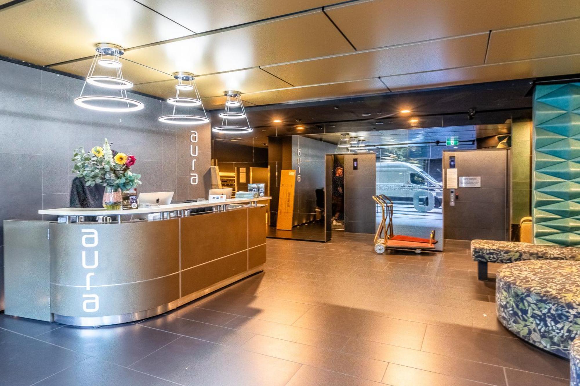 Aura2107, 2 Bedroom Apartment With Balcony, Stunning Yarra River And City Views メルボルン エクステリア 写真